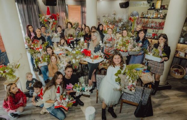 Christmas Workshop by Siana Flowers 2, Коледа в ръцете ти…