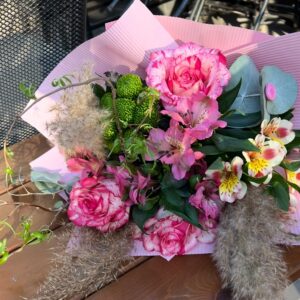Букет от рози “Розова поезия”