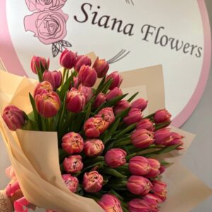 Букет от розови лалета „Тиха пролет”