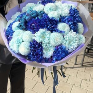 Букет “Северно сияние” VIP Roses